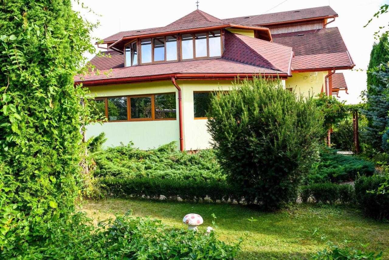 Casa Moteasca Hotel Mihai Viteazu  Екстериор снимка