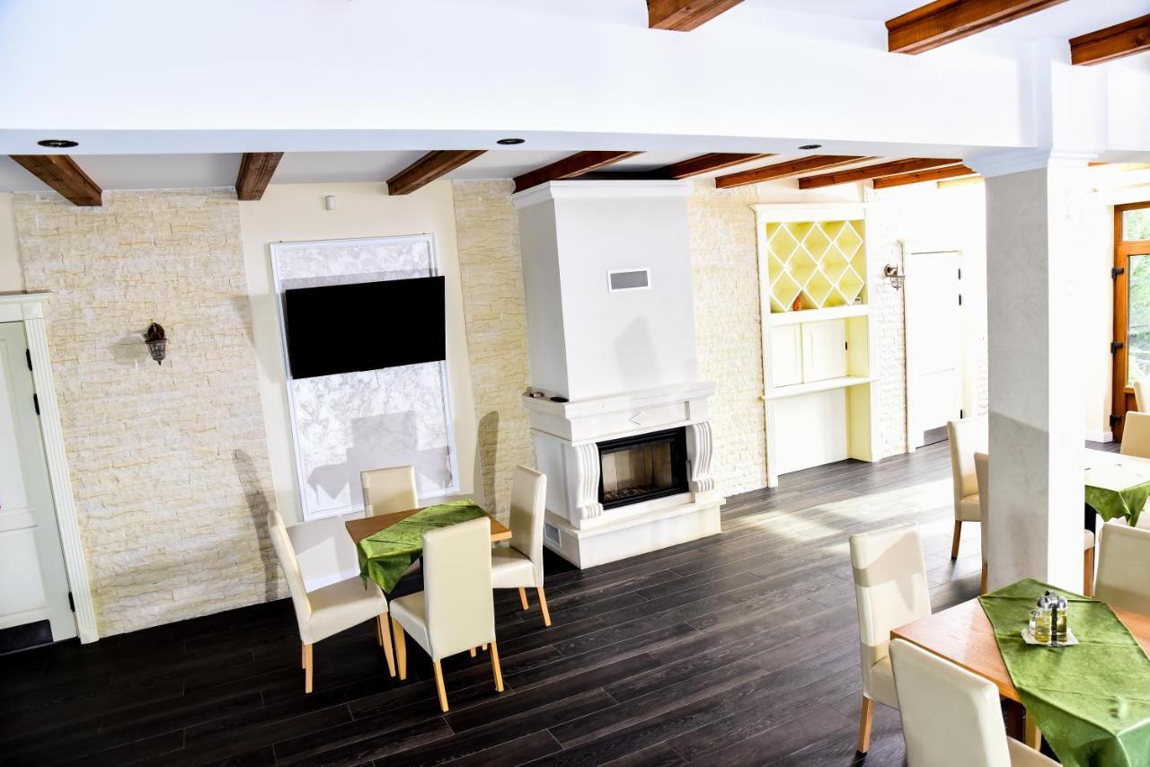 Casa Moteasca Hotel Mihai Viteazu  Екстериор снимка