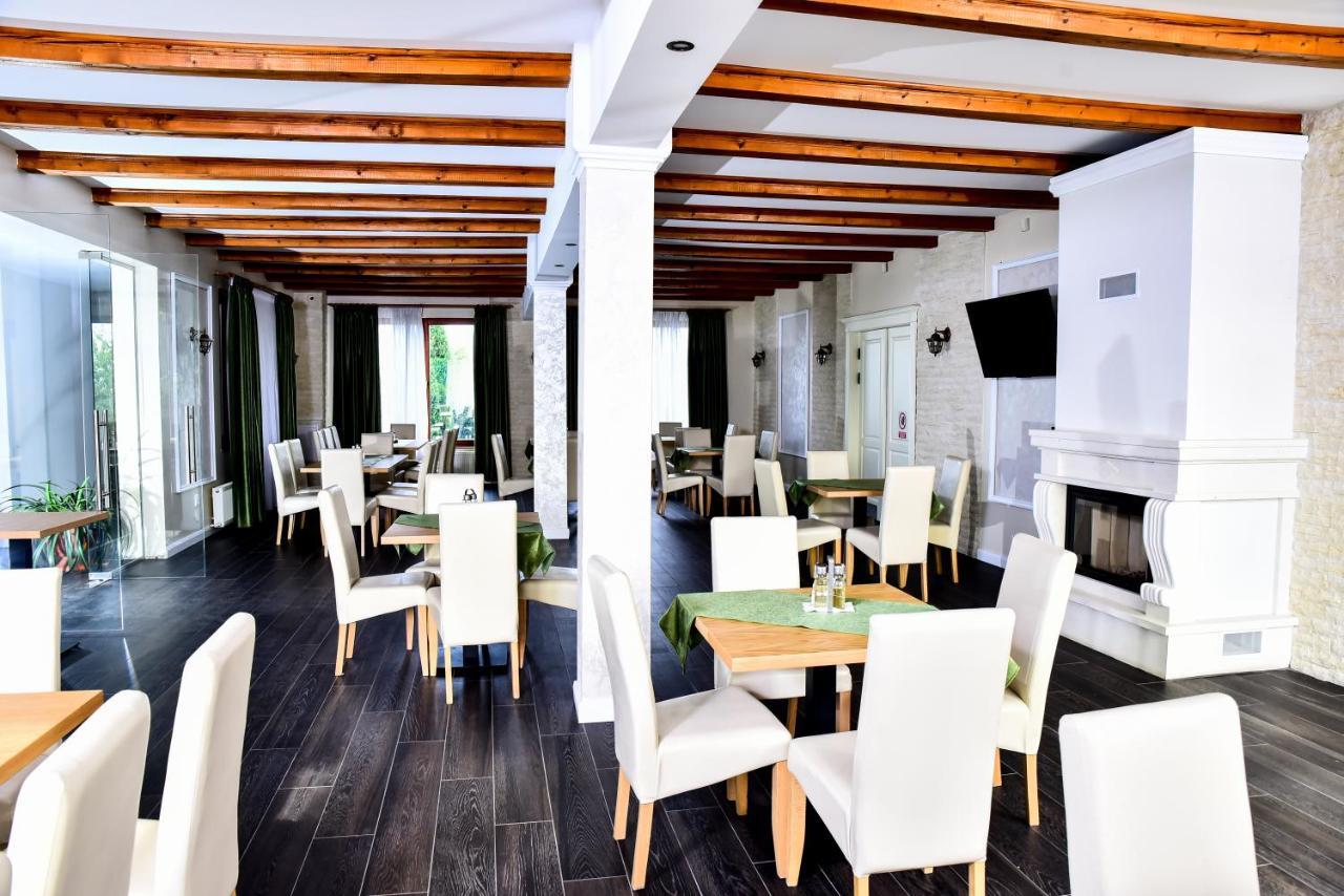 Casa Moteasca Hotel Mihai Viteazu  Екстериор снимка