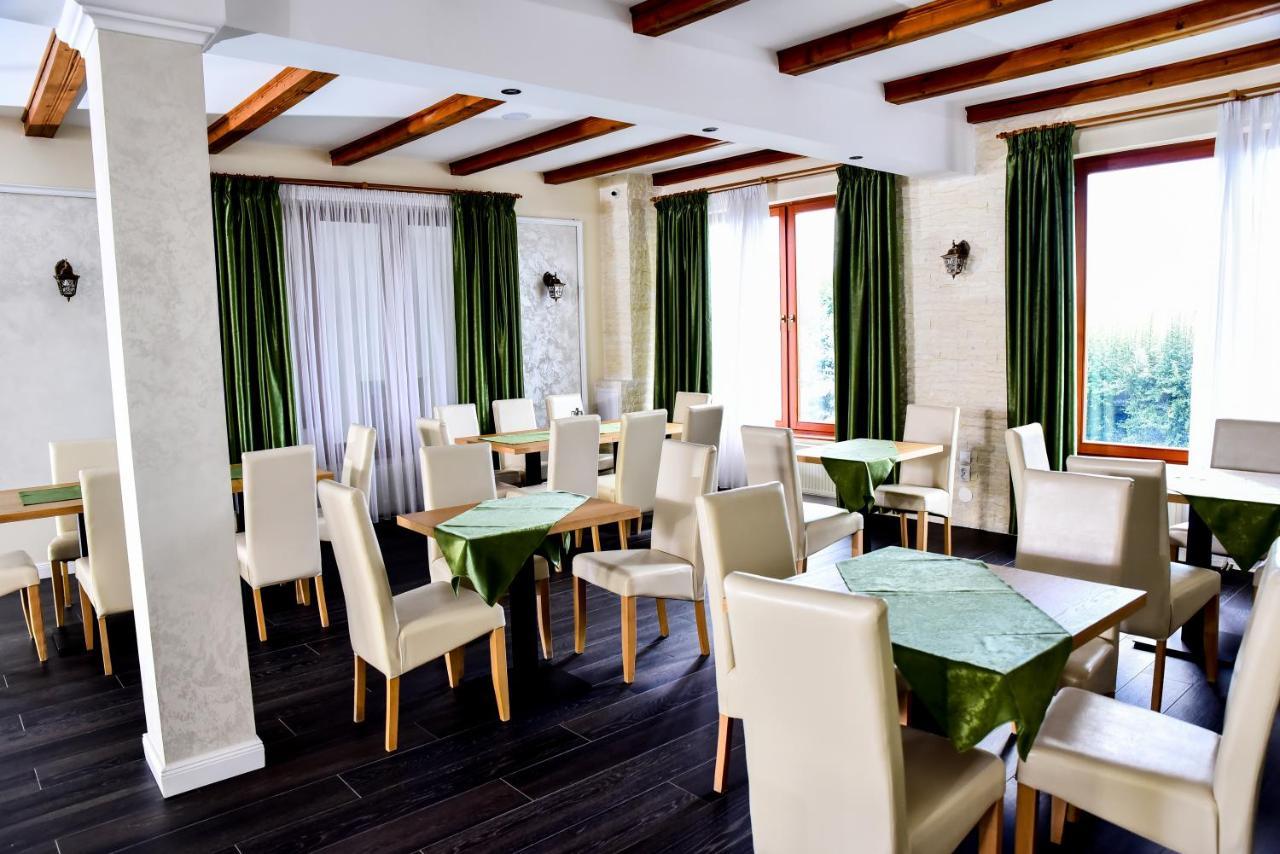 Casa Moteasca Hotel Mihai Viteazu  Екстериор снимка