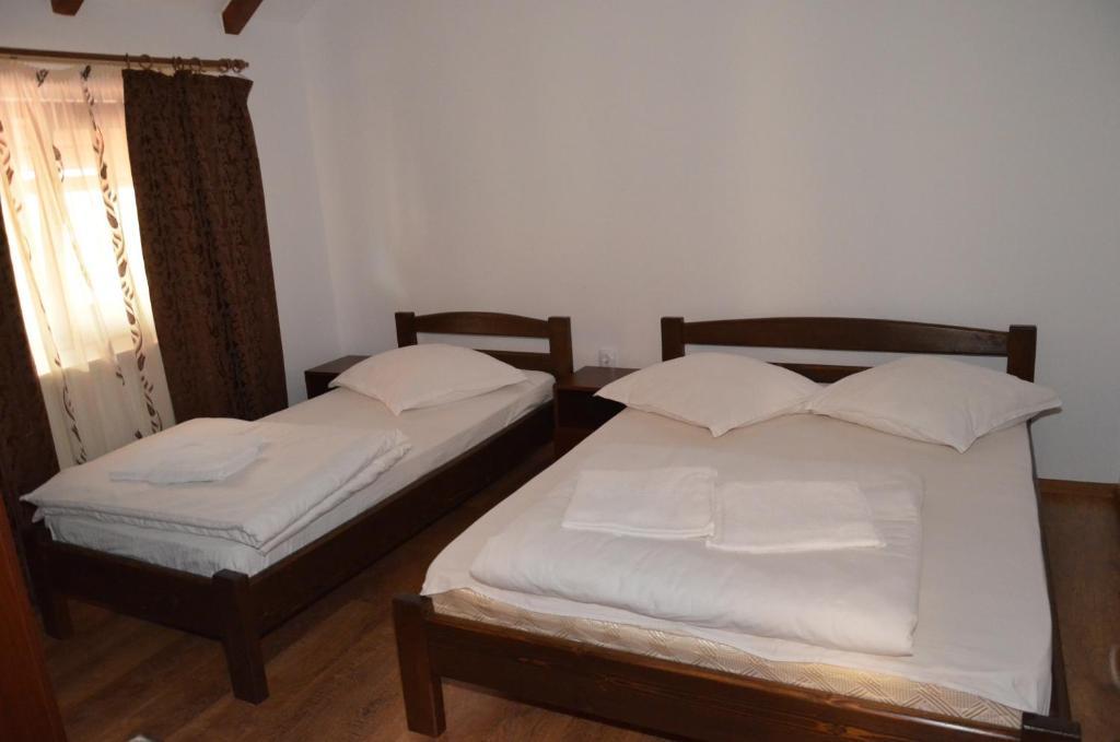 Casa Moteasca Hotel Mihai Viteazu  Стая снимка