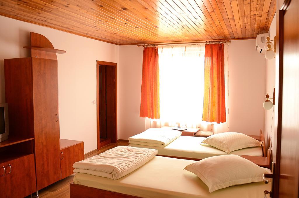 Casa Moteasca Hotel Mihai Viteazu  Екстериор снимка